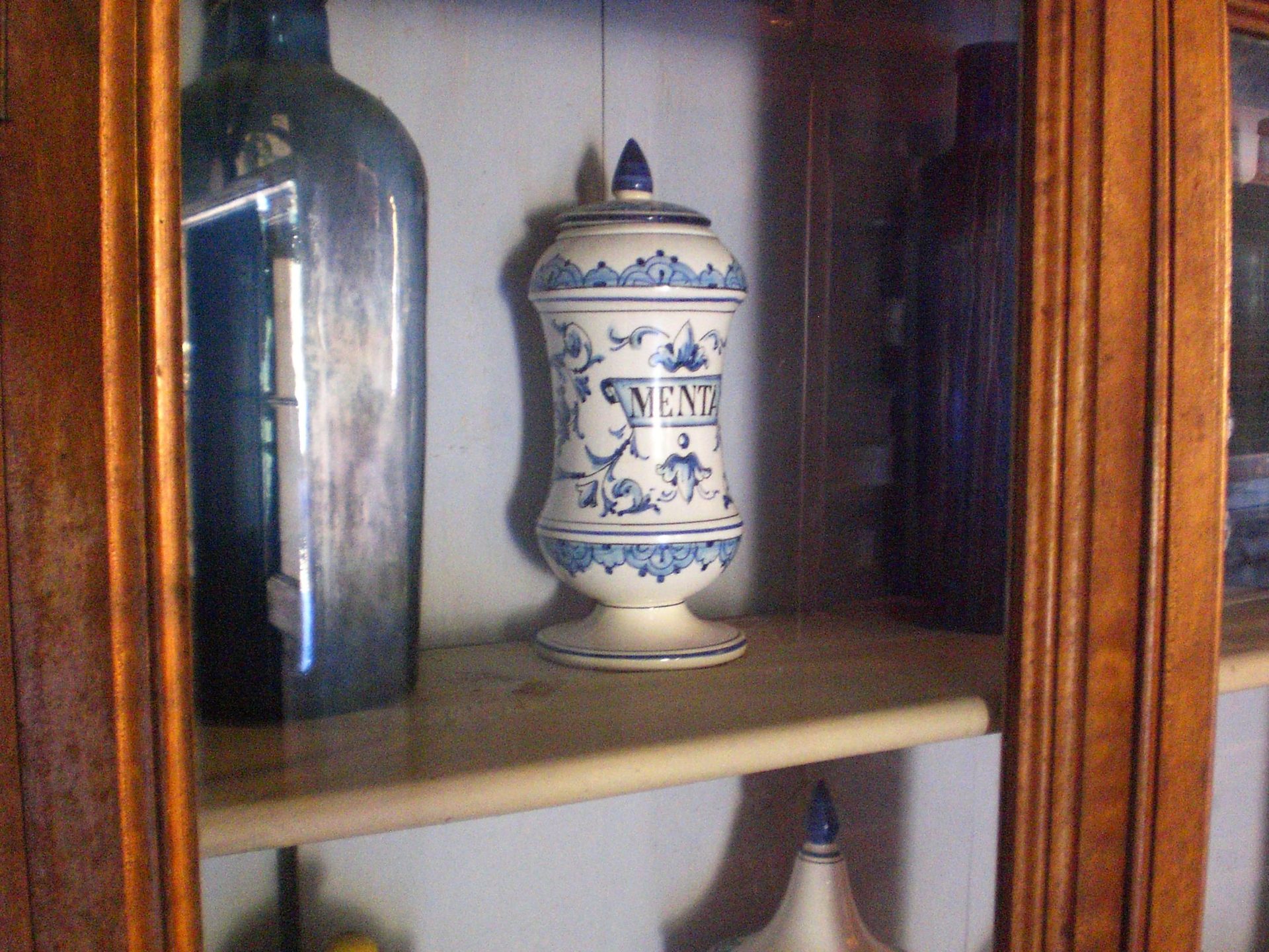 Trisulti's Pharmacy (15).JPG
